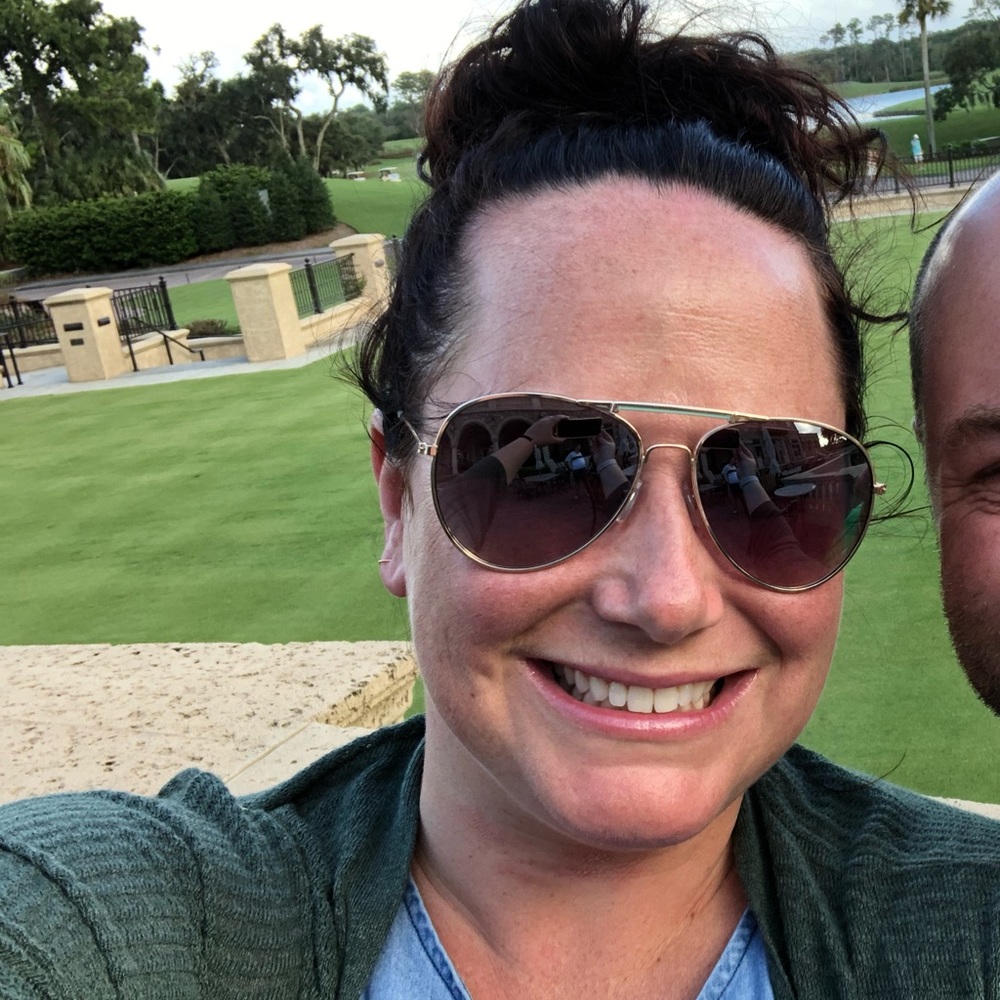 Meet your Posher, Stefanie